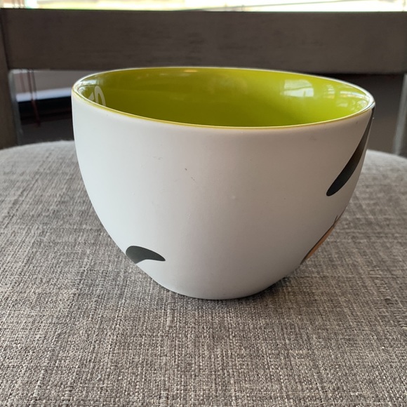 Disney large cappuccino mug - Pluto ‘Snack?’ - Picture 2 of 6